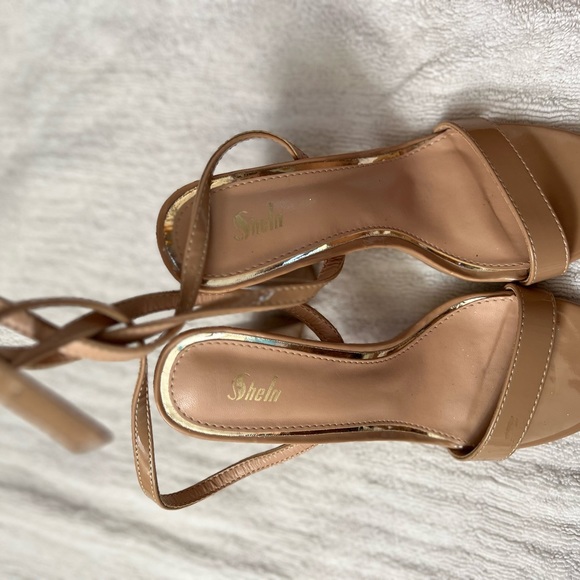 Sheln sandal high hill size 36 a nude color - Picture 4 of 5